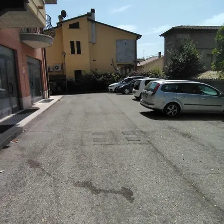Apartamento Parco Degli Angeli Centro Parking Free Train Station Zone